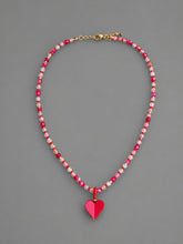 Cargar imagen en el visor de la galería, COLLAR PIEDRAS ROJIZAS CORAZÓN CERÁMICA