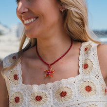 Cargar imagen en el visor de la galería, COLLAR PIEDRA ROJA ESTRELLA ROJA