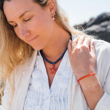 Cargar imagen en el visor de la galería, PULSERA NAUTICA ROJA
