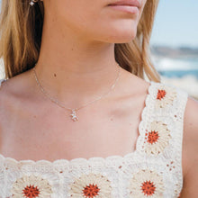 Cargar imagen en el visor de la galería, COLLAR PLATA OSITO CADENA BOLITAS