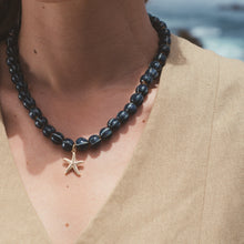 Cargar imagen en el visor de la galería, COLLAR CERAMICA AZUL ESTRELLA DORADA