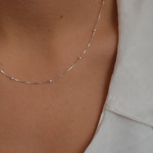 Cargar imagen en el visor de la galería, CADENA PLATA BOLITAS