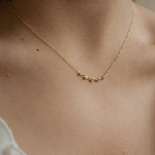 Cargar imagen en el visor de la galería, COLLAR GOLD 5 ZIRCONES