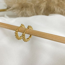 Cargar imagen en el visor de la galería, ARGOLLAS GOLD BOLITAS