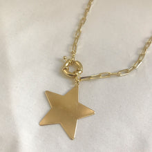 Cargar imagen en el visor de la galería, COLLAR GOLD CADENA MARINERO ESTRELLA