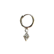 Cargar imagen en el visor de la galería, ARGOLLA DIAMANTE ZIRCÓN PLATA - Piedra Marina