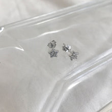 Cargar imagen en el visor de la galería, AROS ESTRELLA PLATA PAR