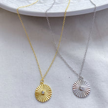 Cargar imagen en el visor de la galería, COLLAR PLATA FLOR ZIRCON