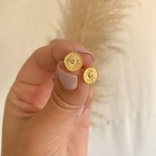 Cargar imagen en el visor de la galería, AROS GOLD KIRA