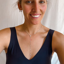 Cargar imagen en el visor de la galería, CASCADA PLATA FLOR