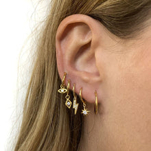 Cargar imagen en el visor de la galería, ARGOLLA SOL ZIRCÓN ORO - Piedra Marina