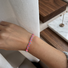 Cargar imagen en el visor de la galería, PULSERA NAUTICA FUCSIA TURQUESA
