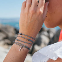 Cargar imagen en el visor de la galería, PULSERA NAUTICA GRIS
