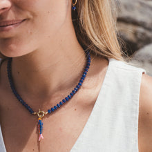 Cargar imagen en el visor de la galería, COLLAR PIEDRA AZUL PESCADO AZUL

