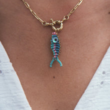 Cargar imagen en el visor de la galería, COLLAR CADENA GOLD PESCADO CALIPSO AZULADO
