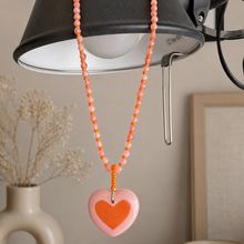 Cargar imagen en el visor de la galería, COLLAR PIEDRA ROSADA CORAZÓN CERÁMICA
