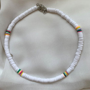 COLLAR MOSTACILLAS BLANCAS COLORES