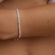 Cargar imagen en el visor de la galería, PULSERA MIYUKI 1 BLANCA
