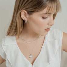 Cargar imagen en el visor de la galería, CHOKER PLATA AGUA MARINA
