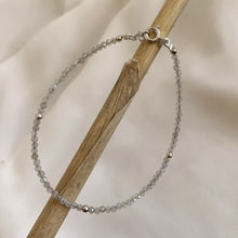 Cargar imagen en el visor de la galería, PULSERA PLATA LABRADORITA
