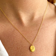 Cargar imagen en el visor de la galería, COLLAR GOLD SOL Y LUNA
