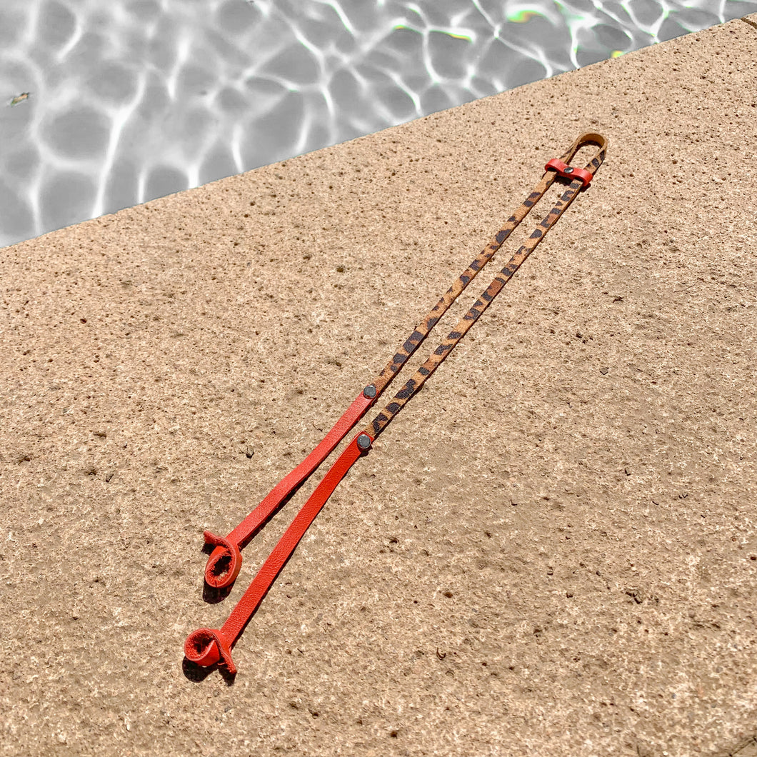 STRAP CUERO LEOPARDO Y ROJO