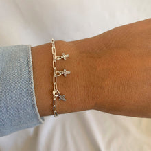 Cargar imagen en el visor de la galería, PULSERA PLATA CADENA ESLABONES CRUCES
