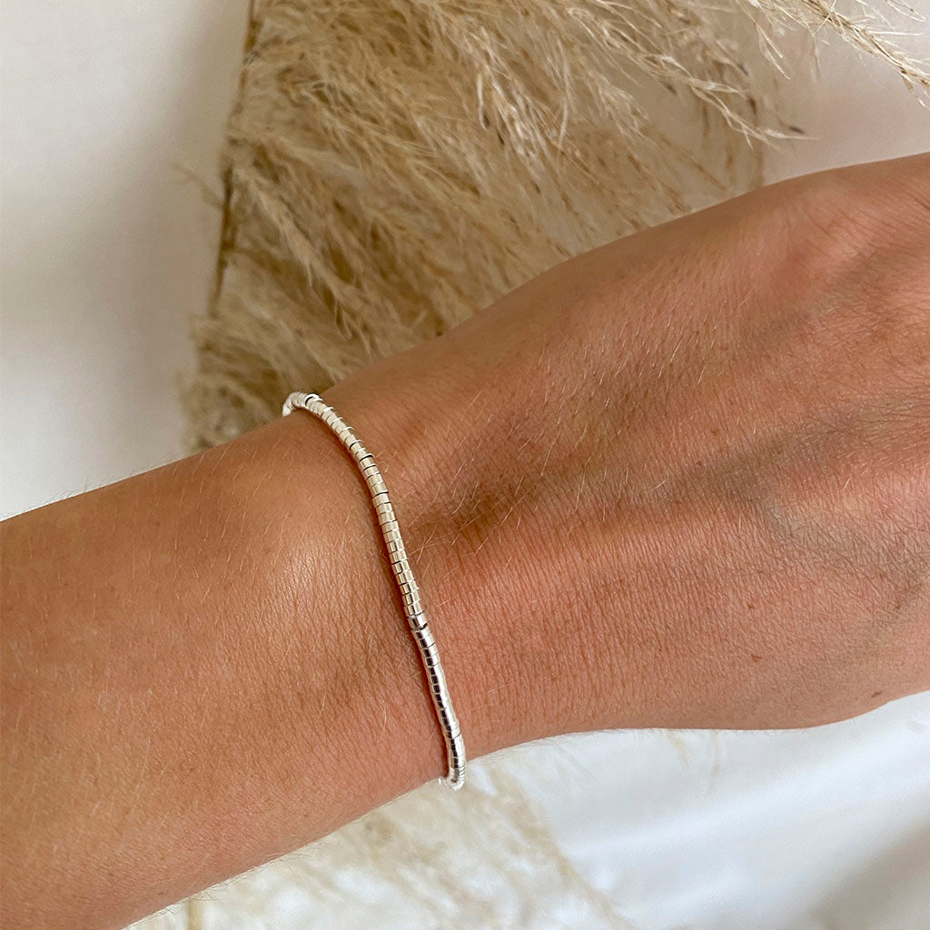 PULSERA PLATA TUBITOS