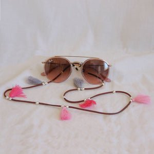 STRAPS POMPONES GAMUZA